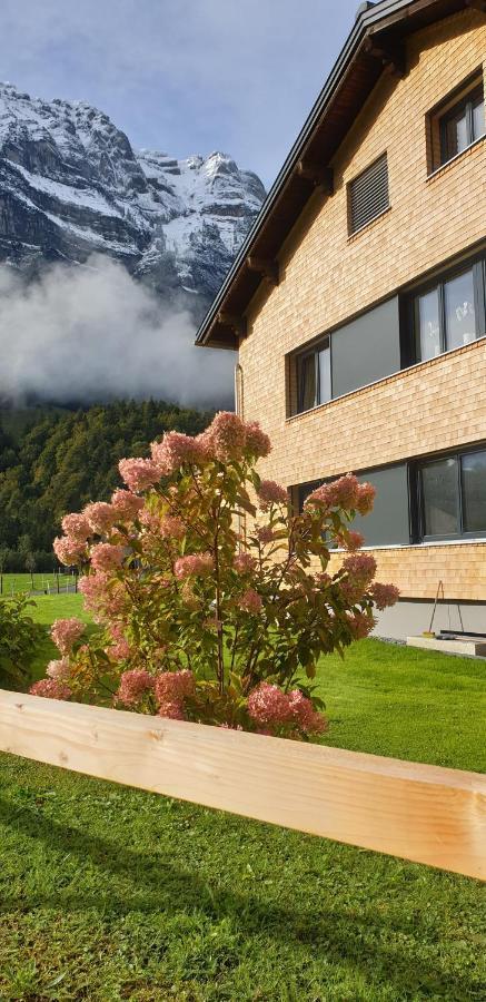 Haus Feuerstein Lägenhet Schnepfau Exteriör bild